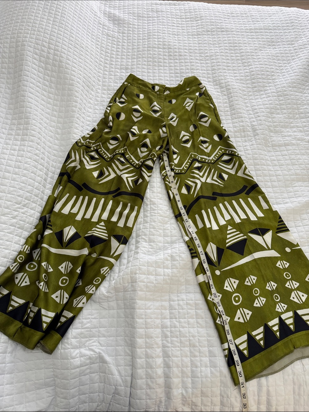 Zara Olive Green Abstract Print Skirt